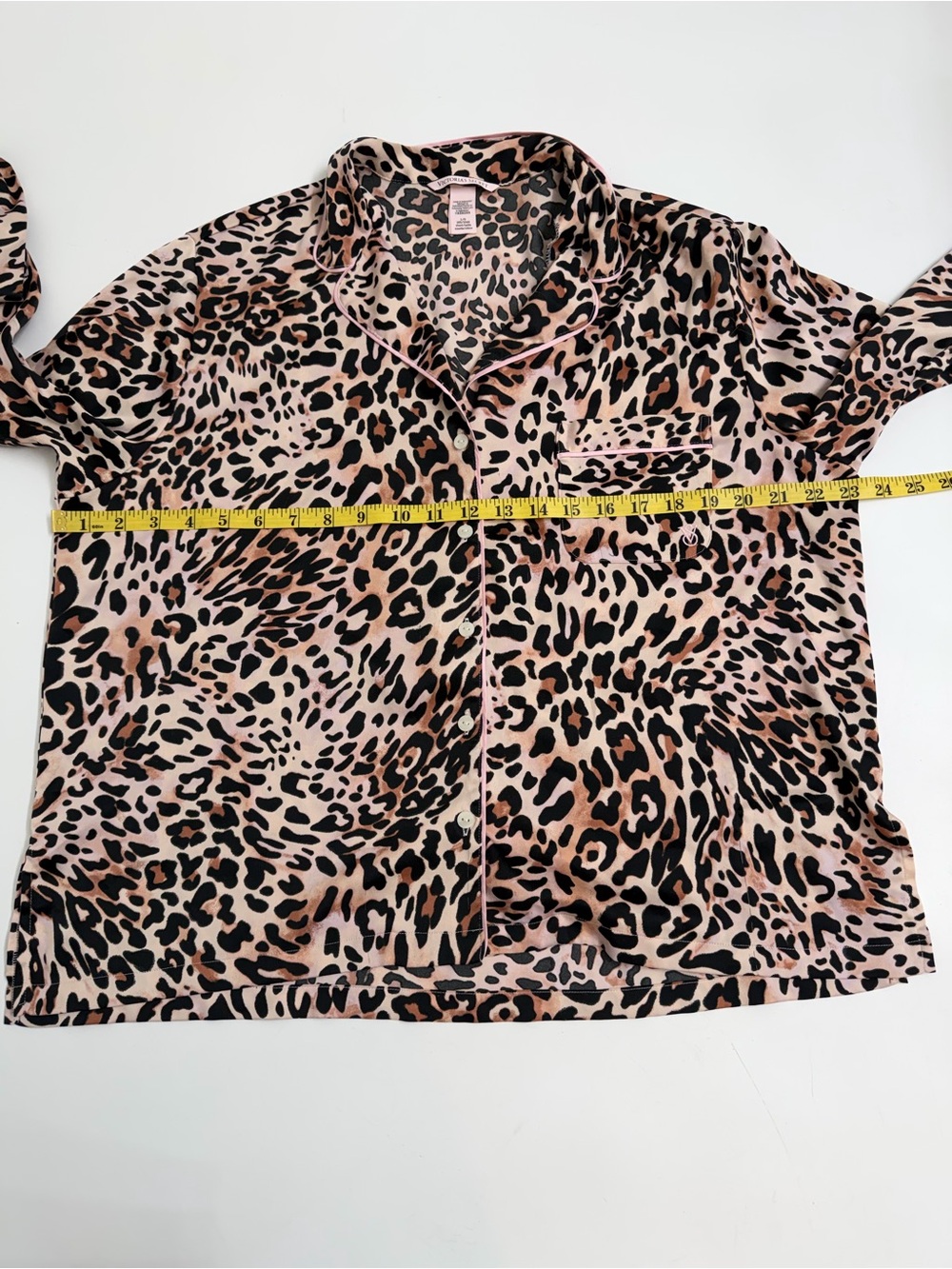 Victoria's Secret Pink Leopard Print Pajama Set Women's Large - Picture 11 of 13